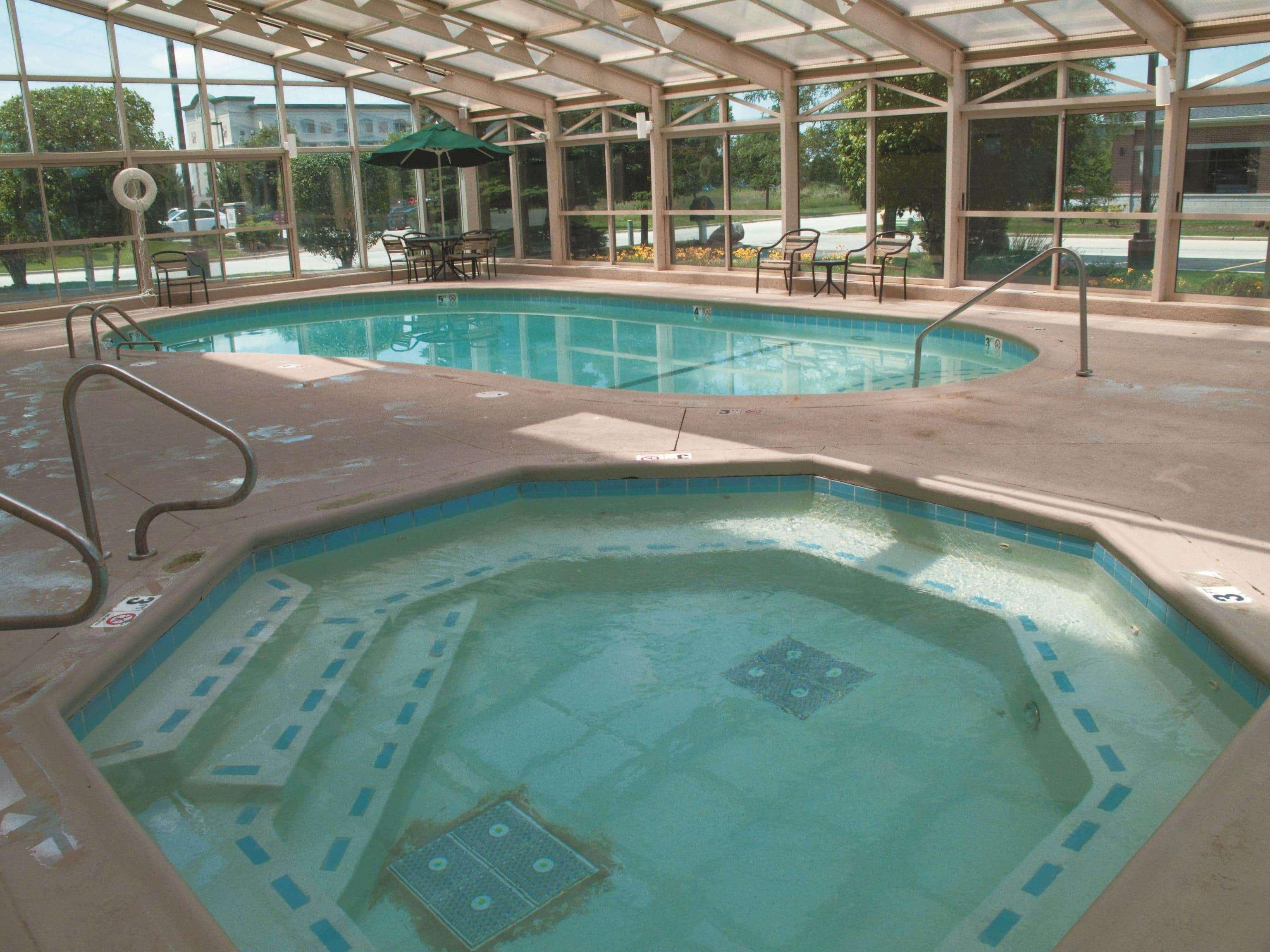 La Quinta By Wyndham Chicago Tinley Park Hotel Bagian luar foto